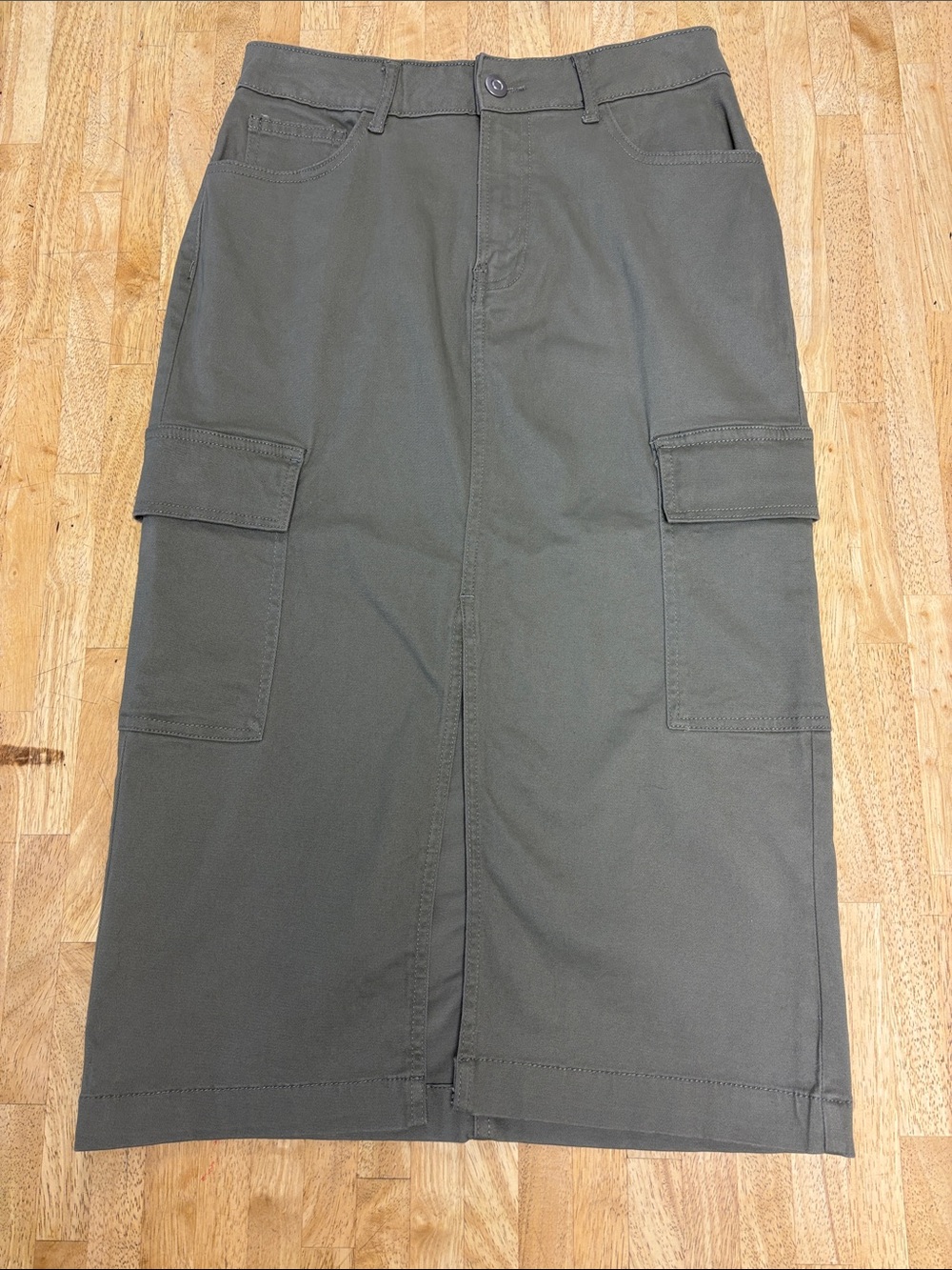 Cambridge Dry Goods Olive Green Utility Cargo Midi Skirt Front Slit NWT 6